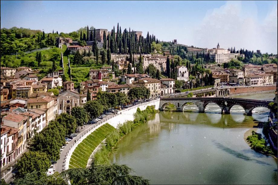 B&B Borgo Re Teodorico Verona Bagian luar foto